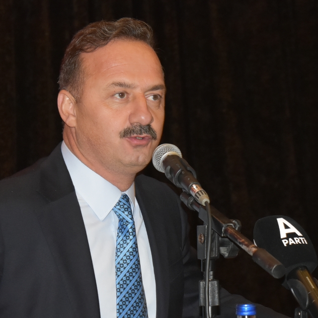 Anahtar Parti Genel Başkanı Ağıralioğlu, Artvin'de programlara katıldı