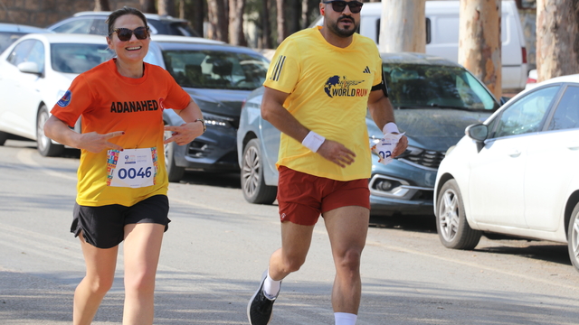 Adana'da "Lezzet Festivali Koşusu" düzenlendi