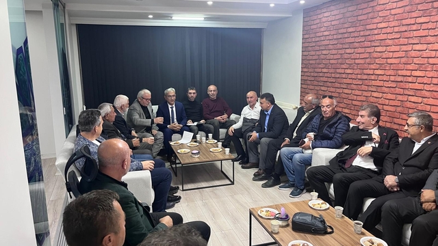 Yıldızeli Derneği istişare toplantısı düzenledi