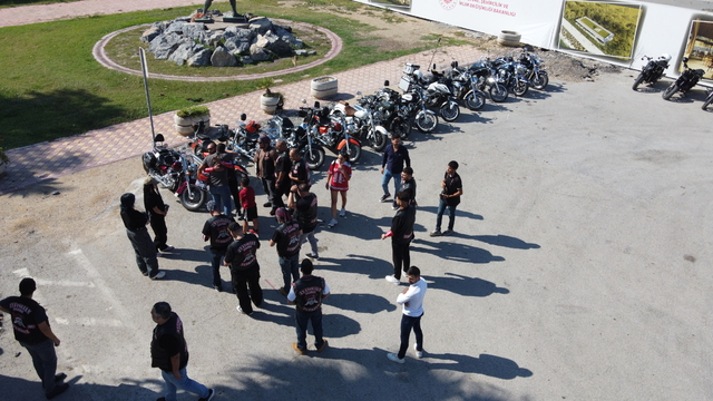 Hatay'da motosikletliler DMD hastası çocuk için konvoy oluşturdu