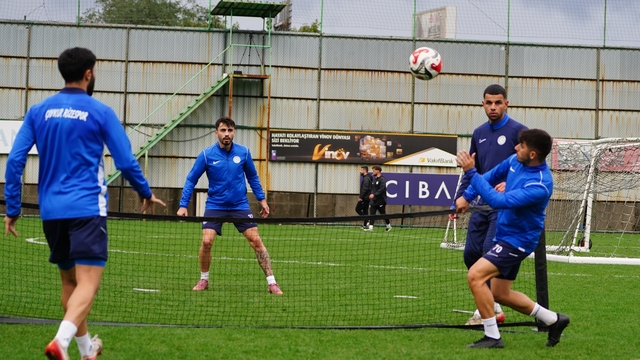 Çaykur Rizespor, Trabzonspor maçının hazırlıklarına devam etti
