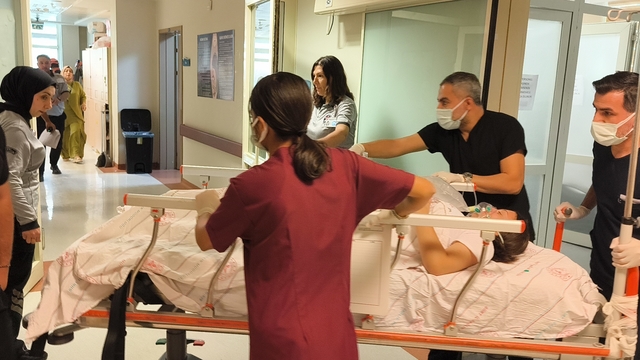 Siirt Eğitim ve Araştırma Hastanesinde deprem ve yangın tatbikatı yapıldı