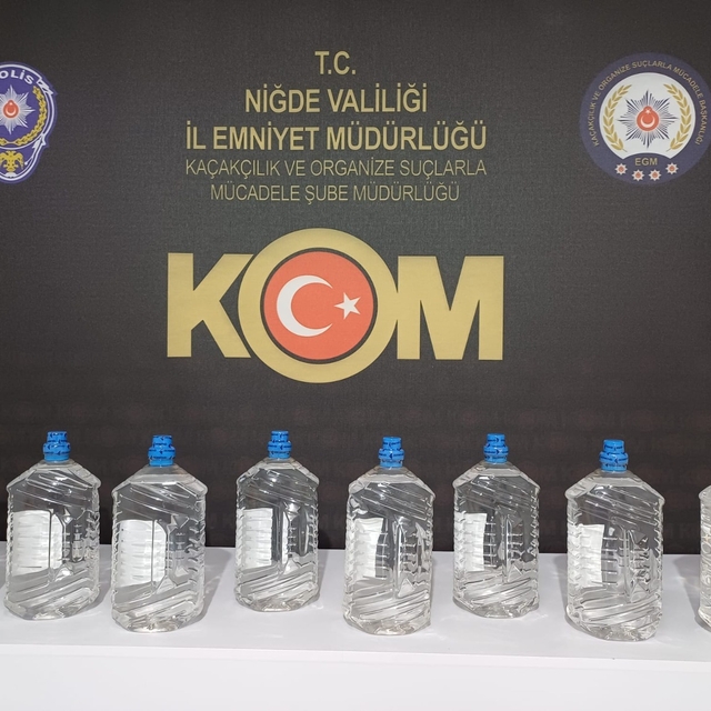 Niğde'de kaçakçılık operasyonlarında yakalanan 5 şüpheliden 1'i tutuklandı