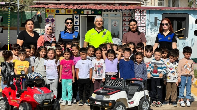 Silifke ilçesinde anaokulu öğrencilerine trafik eğitimi verildi