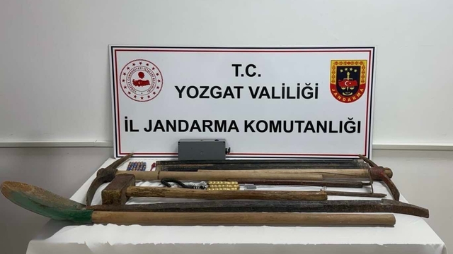 Yozgat'ta izinsiz kazı yapan 5 şüpheli yakalandı