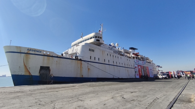 Mersin'den Gazze'ye 17'nci 'İyilik Gemisi' yola çıktı