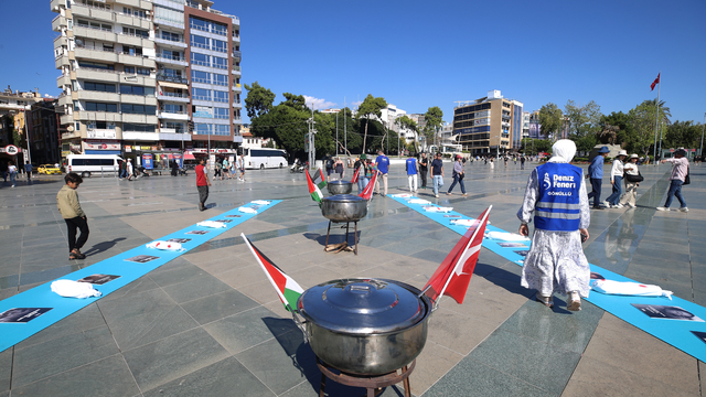 Antalya'da Gazze'ye destek için "Gazze'ye Açılan Kapı" etkinliği düzenlendi