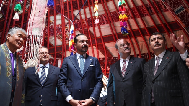 AK Parti Genel Başkan Yardımcısı Zorlu, "Hazar'ın İncisi Kazak Otağı"nın açılışına katıldı