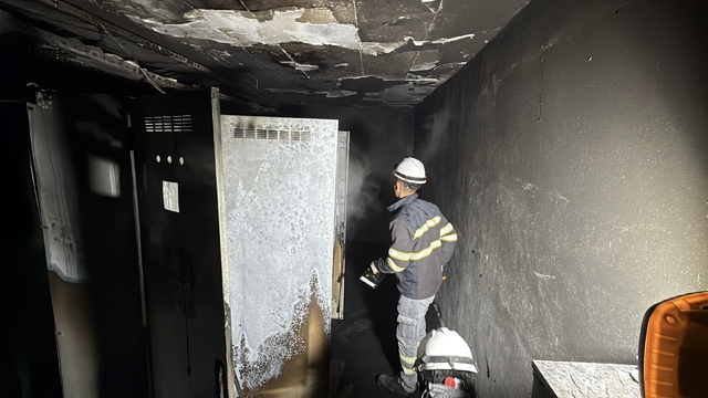 Karabük'te apartmanda yangın; 5 kişi dumandan etkilendi