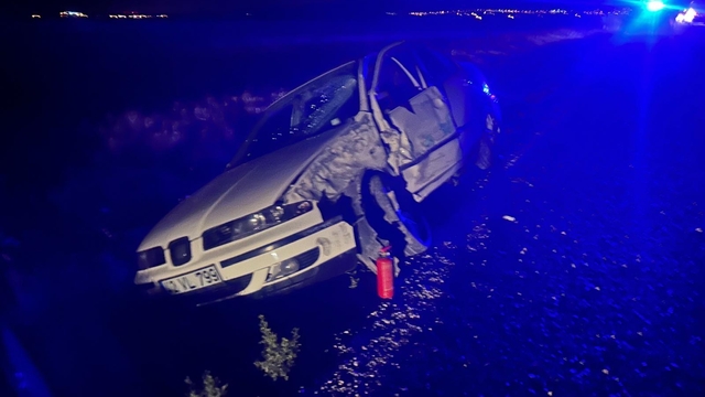 Konya'da işçi servisi ile otomobilin çarpıştığı kazada 18 kişi yaralandı