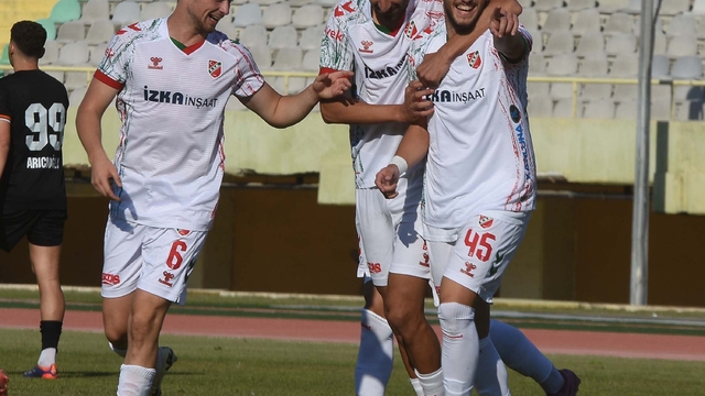 Karşıyaka Yasin için girişim yapacak