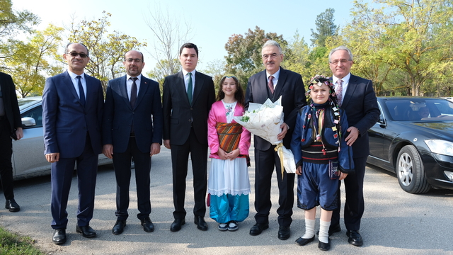 Orhaneli Termik Santral İlk ve Ortaokulunda bilgisayar laboratuvarı açıldı