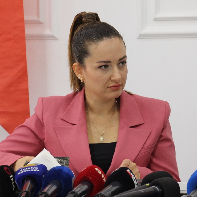 Antalya Büyükşehir Belediye Başkanvekili Özdemir, gazetecilerle buluştu