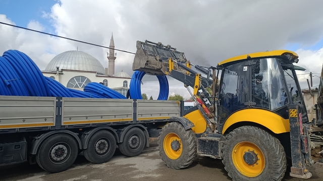 Ulaş Belediyesi içme suyu hattı yenileme çalışması başlattı