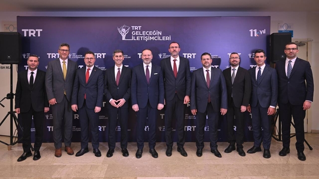 TRT'nin "Geleceğin İletişimcileri Yarışması"nın ödülleri sahiplerini buldu