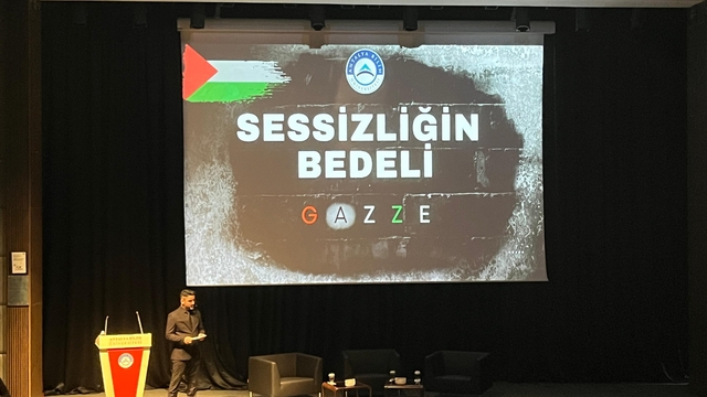 Antalya'da "Sessizliğin Bedeli Gazze" söyleşisi düzenlendi
