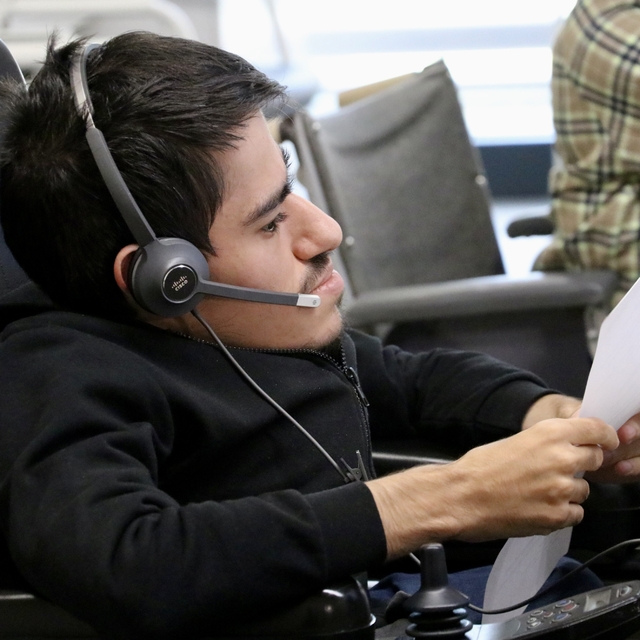 Engelsiz yaşam merkezinde eğitim alan özel bireyler, sosyalleşip iş hayatın...