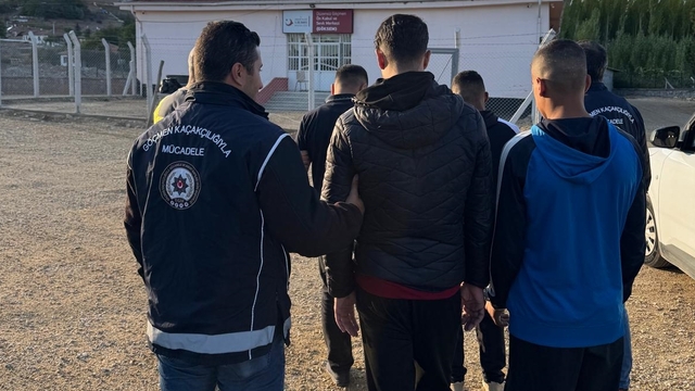 Kırşehir'de 21 düzensiz göçmen yakalandı
