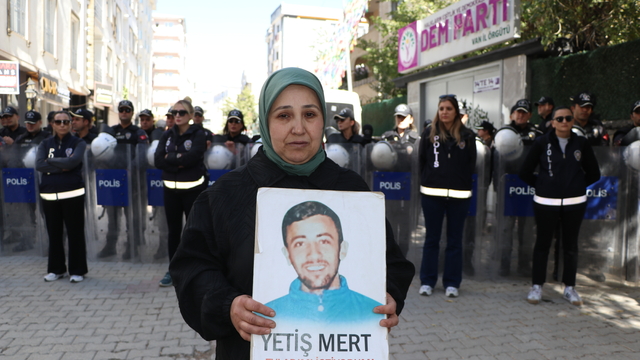 Evlat eylemindeki anne: Süreçten çok umutluyum