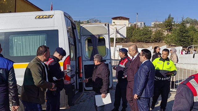 Bahşılı'da okul servisleri denetlendi