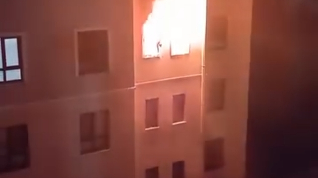 Batman'da apartman dairesinde yangın: 1 ölü, 14 kişi dumandan etkilendi