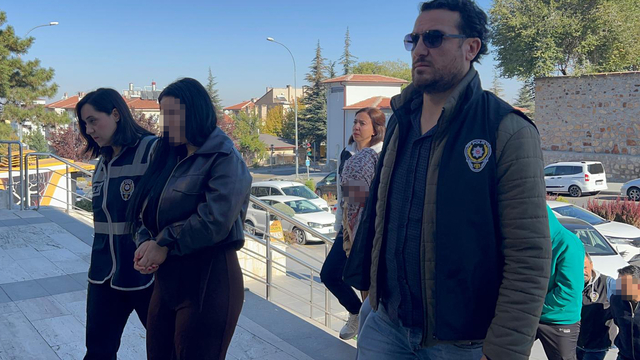 Nevşehir'de fuhuş operasyonunda gözaltına alınan 5 kişi adliyede