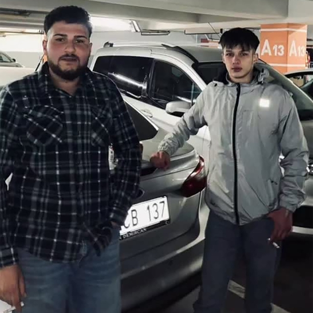 Hatay'da menfezde cesetleri bulunan 2 arkadaş torağa verildi