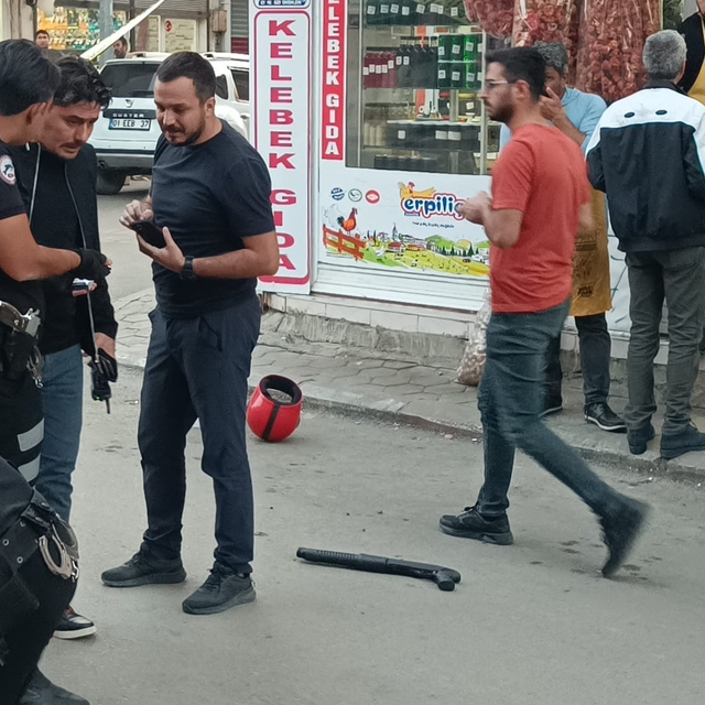 Adana'da silahlı saldırıya uğrayan kişi yaralandı