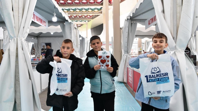 Balıkesir Kitap Fuarı açıldı