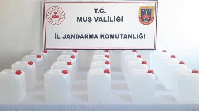 Muş'ta 100 litre etil alkol ele geçirildi