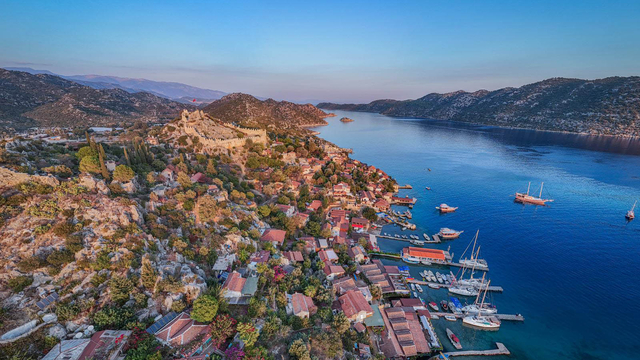 Antalya'nın tarih cenneti Kaleüçağız'a, BM'den 'En İyi Turizm Köyü 2025' ödülü