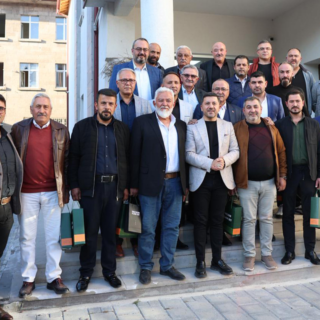 Nevşehir Belediye Başkanı Arı, mahalle muhtarlarını ağırladı