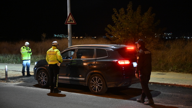 Edirne Emniyet Müdürlüğünce asayiş ve trafik denetimi yapıldı