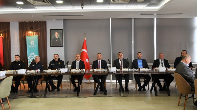 Tekirdağ Valisi Soytürk muhtarlarla bir araya geldi