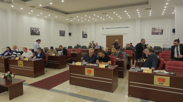 Kırklareli Belediye Meclisi olağanüstü toplantısı yapıldı