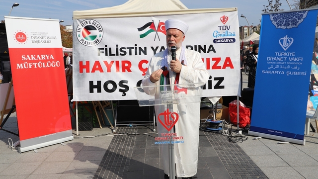 Sakarya'da Filistin'e destek için hayır çarşısı düzenlendi