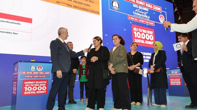 Gaziantep'te 3 bin 385 konutun kura çekimi yapıldı