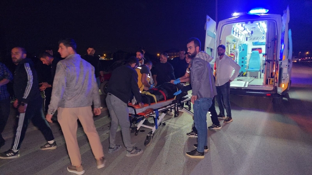 Bursa'da devrilen motosikletin sürücüsü yaralandı