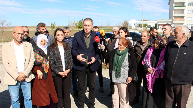 DEM Parti eş genel başkanları, Demirtaş'ı ziyaret etti