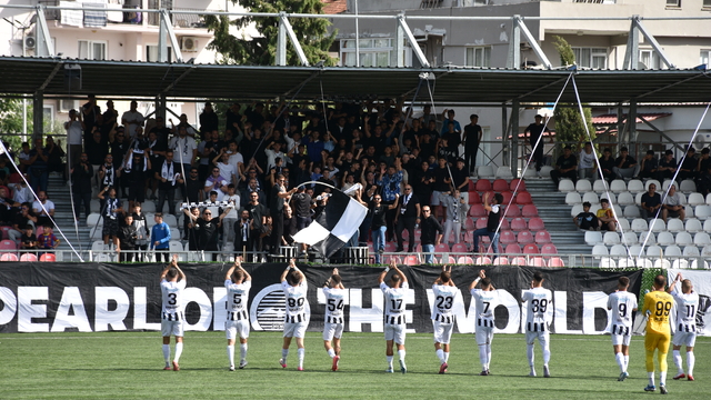 Marmaris Yat Marin MFK, Akkonakspor'u 2-0 mağlup etti