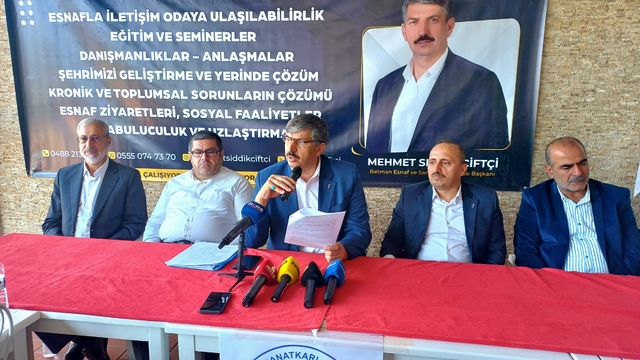 Batman Esnaf ve Sanatkarlar Odası Başkanı Çiftçi gazetecilerle bir araya geldi