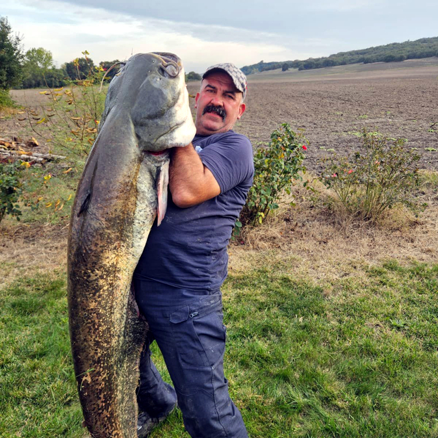Oltayla 70 kiloluk yayın yakaladı