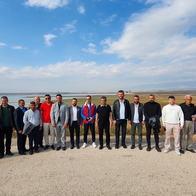 Suluova'da "19 Ekim Muhtarlar Günü" dolayısıyla doğada sağlık yürüyüşü yapı...