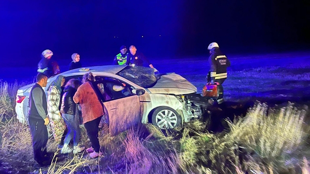 Tekirdağ'da 2 otomobil çarpıştı: 4 yaralı