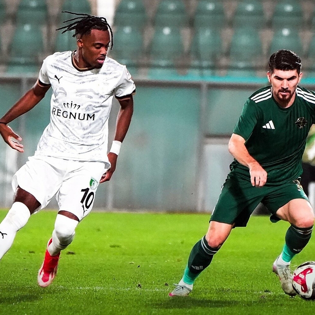 Bodrum FK liderliği bırakmadı