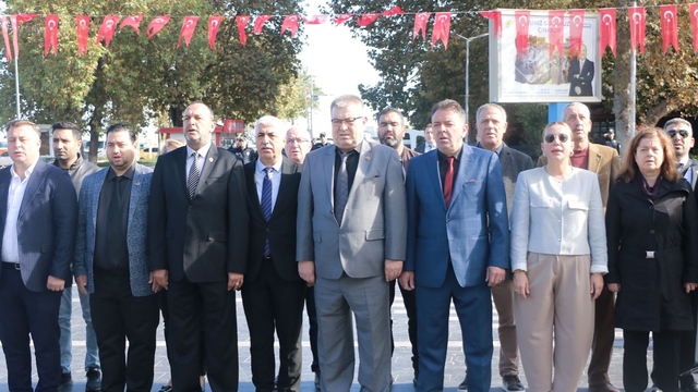 Çınarcık'ta Muhtarlar Günü Kutlandı