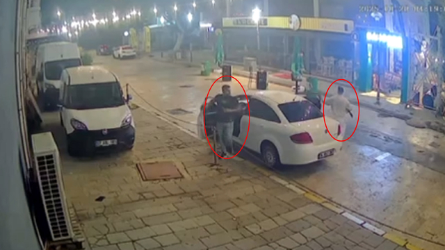 Gayrimenkul ofisinde silahlı kavga: 2 ölü, 1 yaralı (2)