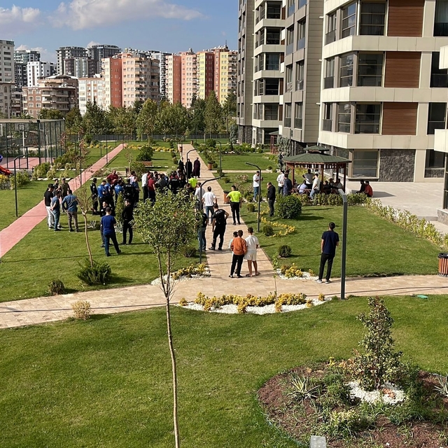 Şanlıurfa'da sitede kavga: 4 yaralı