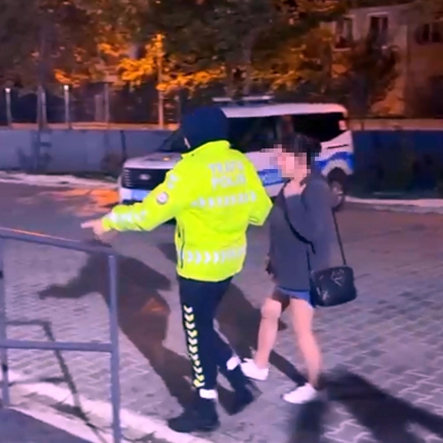 3.51 promil alkollü sürücü karşı şeride geçip, kaza yaptı