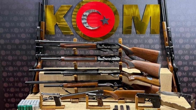 Kahramanmaraş'ta silah kaçakçılığı operasyonunda 7 şüpheli tutuklandı